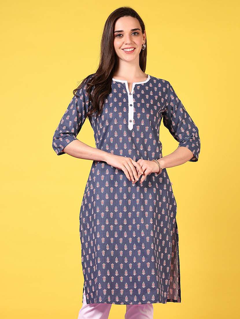 women notch neck printed straight kurta - 21695508 - Zoom Image - 0