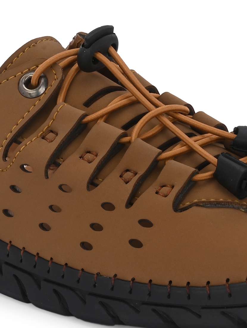 men lace up sandal - 21695954 -  Standard Image - 5