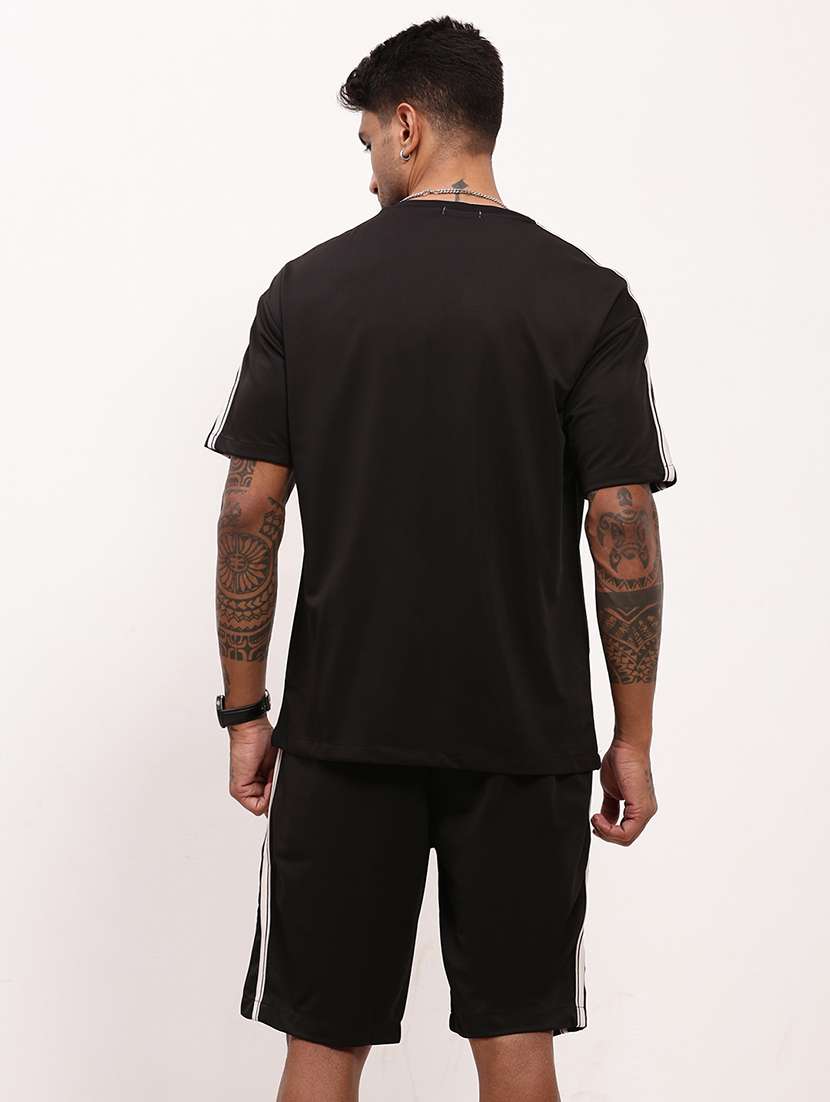 men solid t-shirt & short co-ords set - 21695998 -  Standard Image - 3