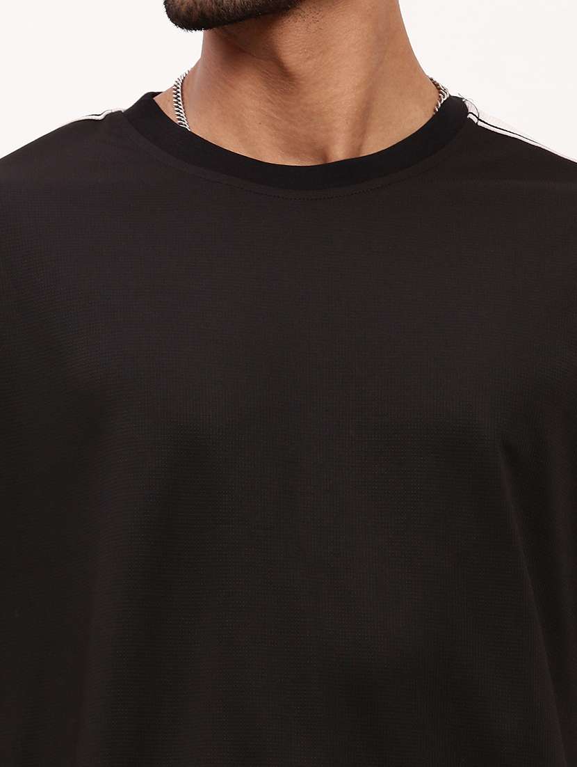 men solid t-shirt & short co-ords set - 21695998 -  Standard Image - 5