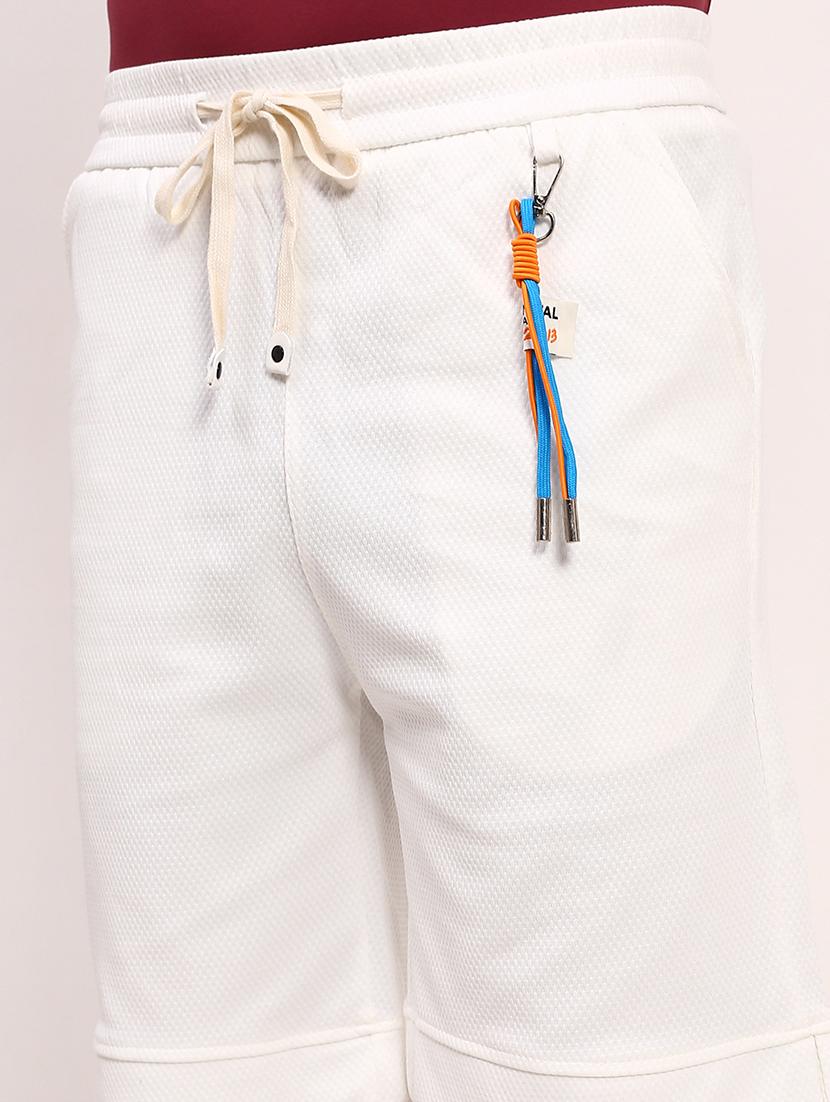 men solid mid rise regular fit shorts - 21696073 - Standard Image - 5
