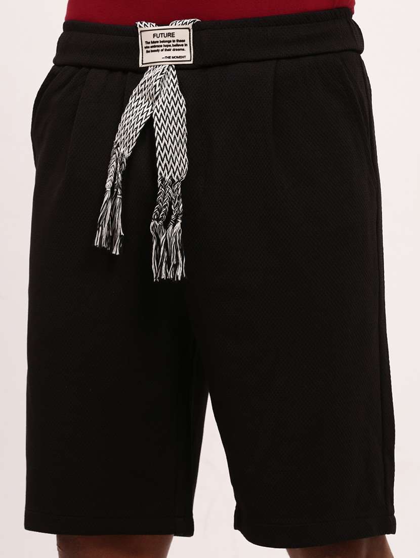 men solid mid rise regular fit shorts - 21696075 - Standard Image - 5