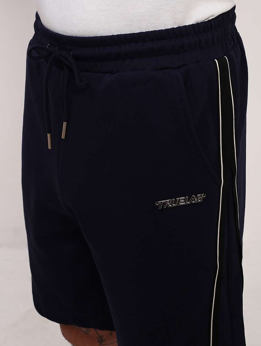 men solid mid rise regular fit shorts - 21696076 - Standard Image - 5