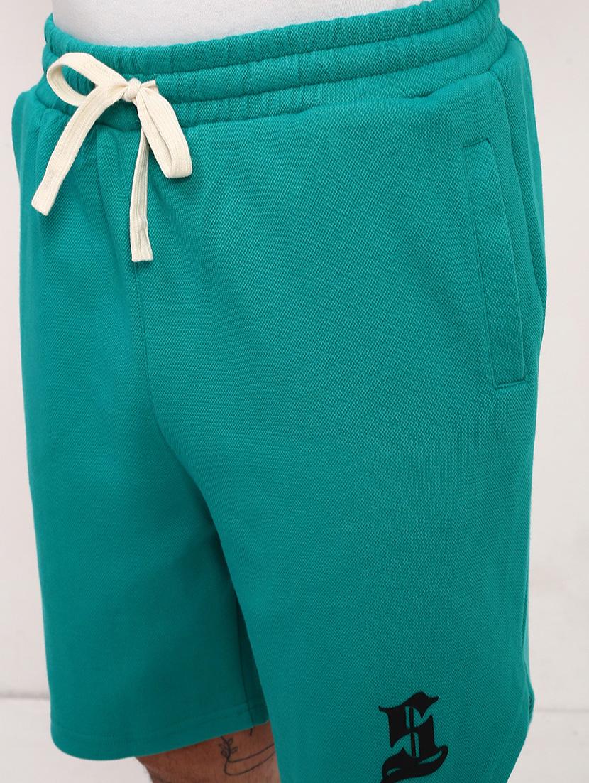 men solid mid rise regular fit shorts - 21696080 - Standard Image - 5