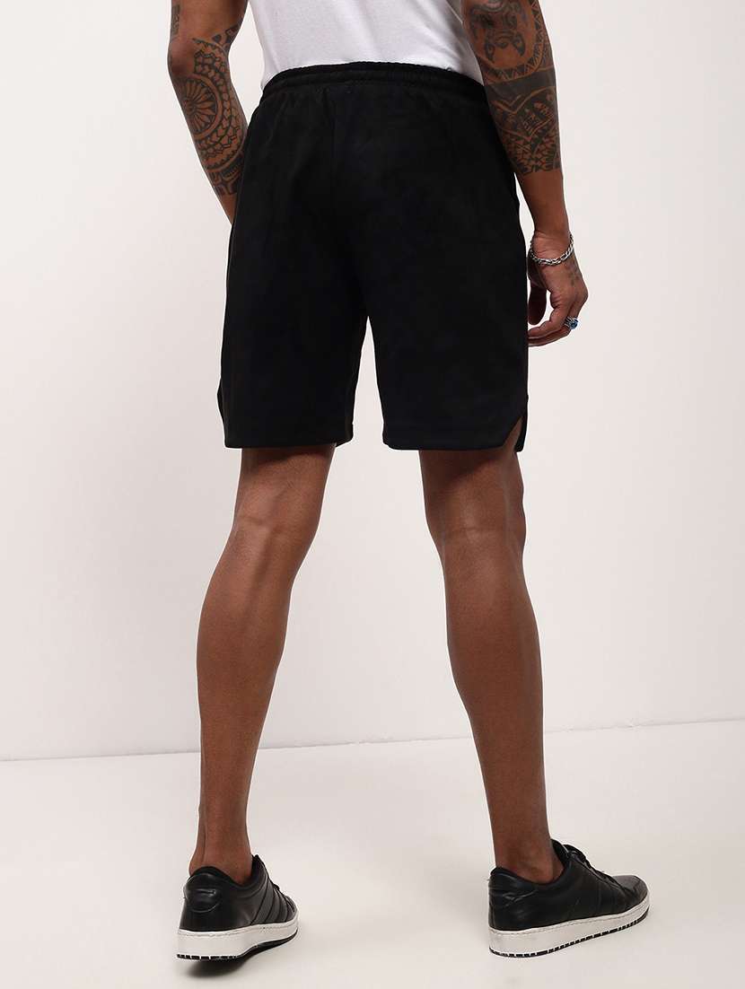 men solid mid rise regular fit shorts - 21696098 - Standard Image - 3