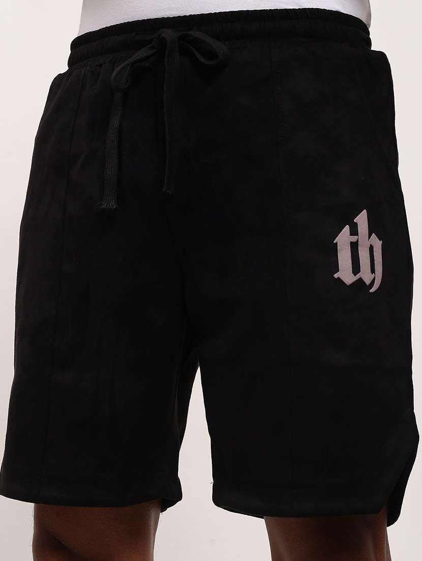 men solid mid rise regular fit shorts - 21696098 - Standard Image - 5