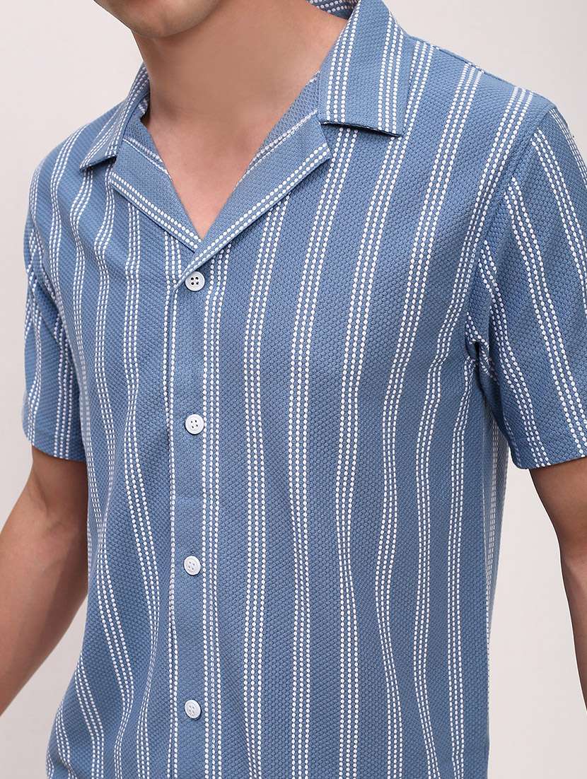men striped short sleeves casual shirt - 21696307 -  Standard Image - 5