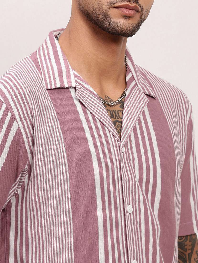 men striped short sleeves casual shirt - 21696315 -  Standard Image - 5