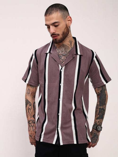 men striped short sleeves casual shirt - 21696324 - Standard Image - 0