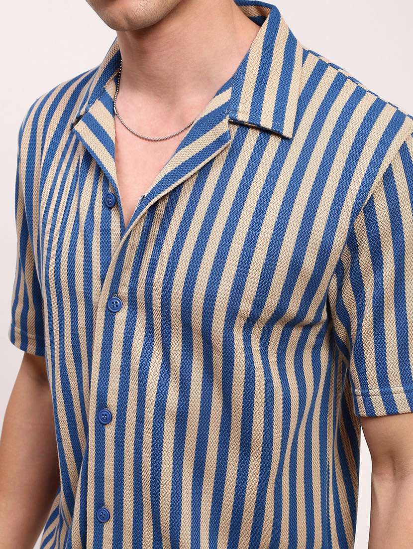 men striped short sleeves casual shirt - 21696330 -  Standard Image - 5