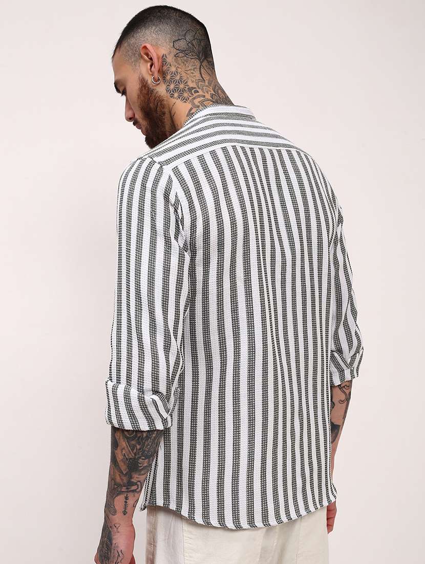 men striped long sleeves casual shirt - 21696348 -  Standard Image - 3
