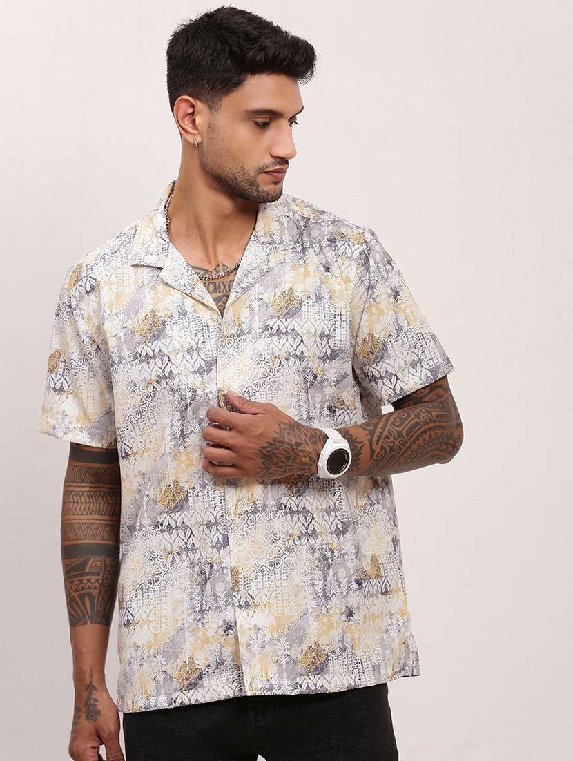 men geometric printed short sleeves casual shirt - 21696396 -  Zoom Image - 0