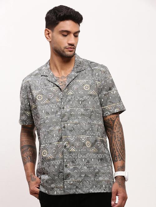 men geometric printed short sleeves casual shirt - 21696397 - Standard Image - 0