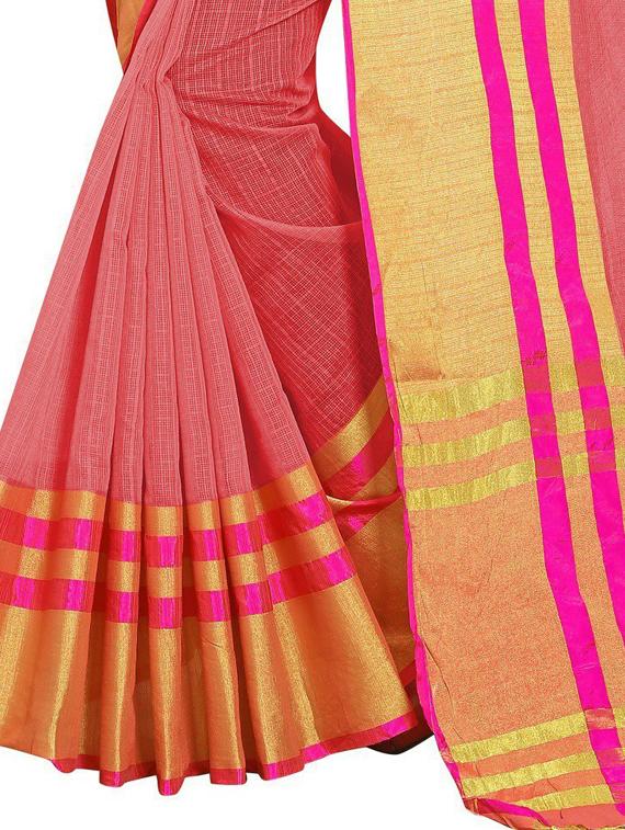 women red solid bordered saree - 21696542 - Standard Image - 3