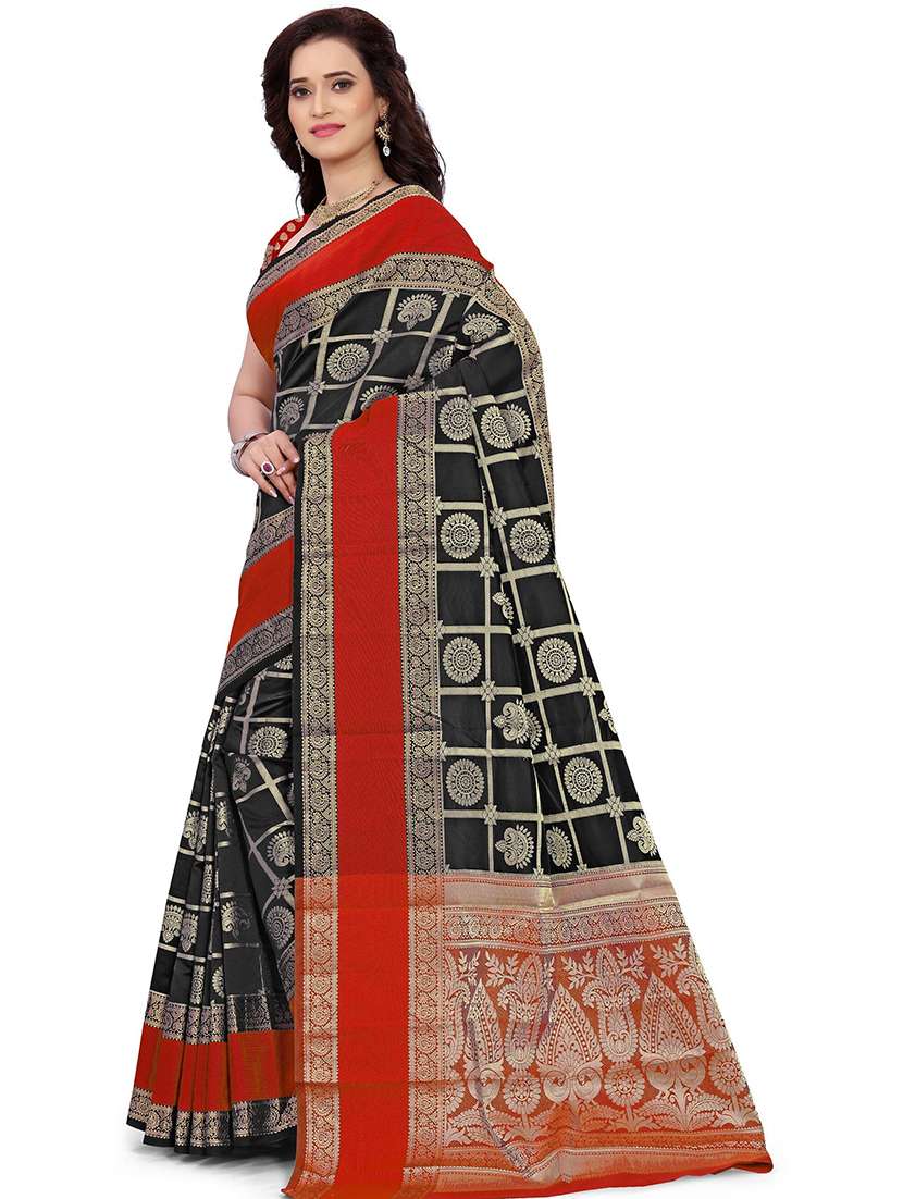 women self design banarasi saree