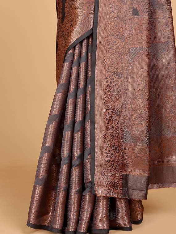 women self design banarasi saree - 21696659 - Standard Image - 3