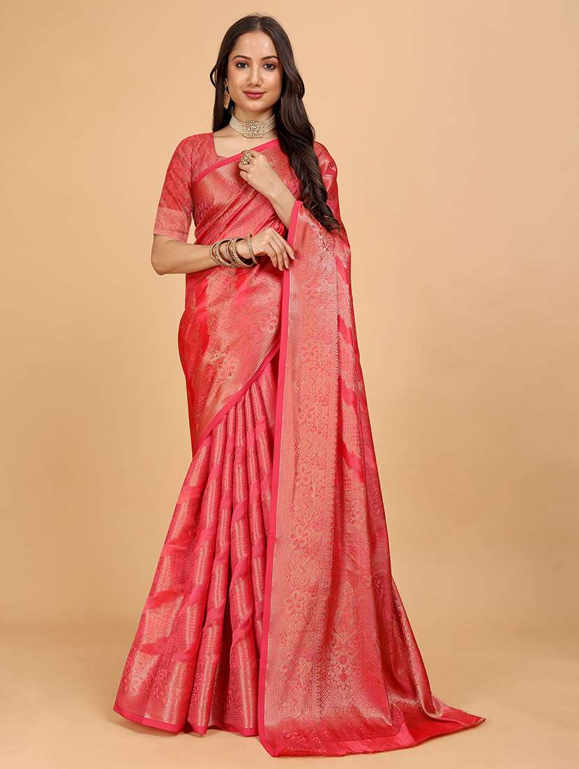 women self design banarasi saree