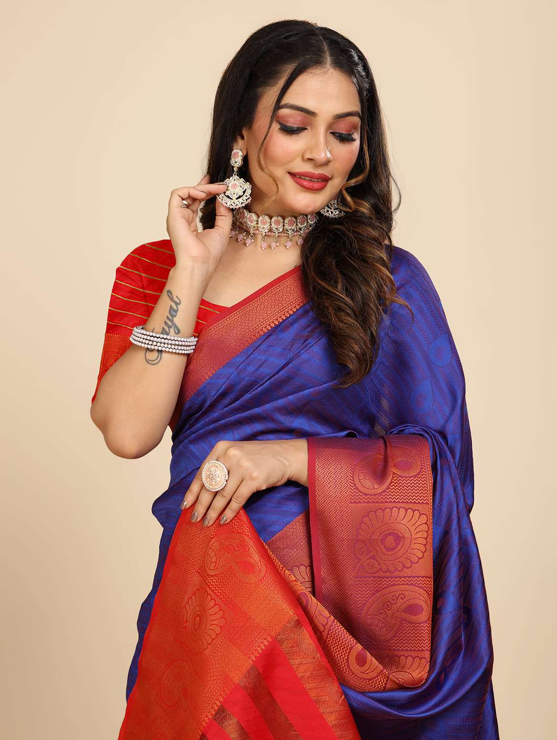 women self design banarasi saree - 21696841 - Standard Image - 3