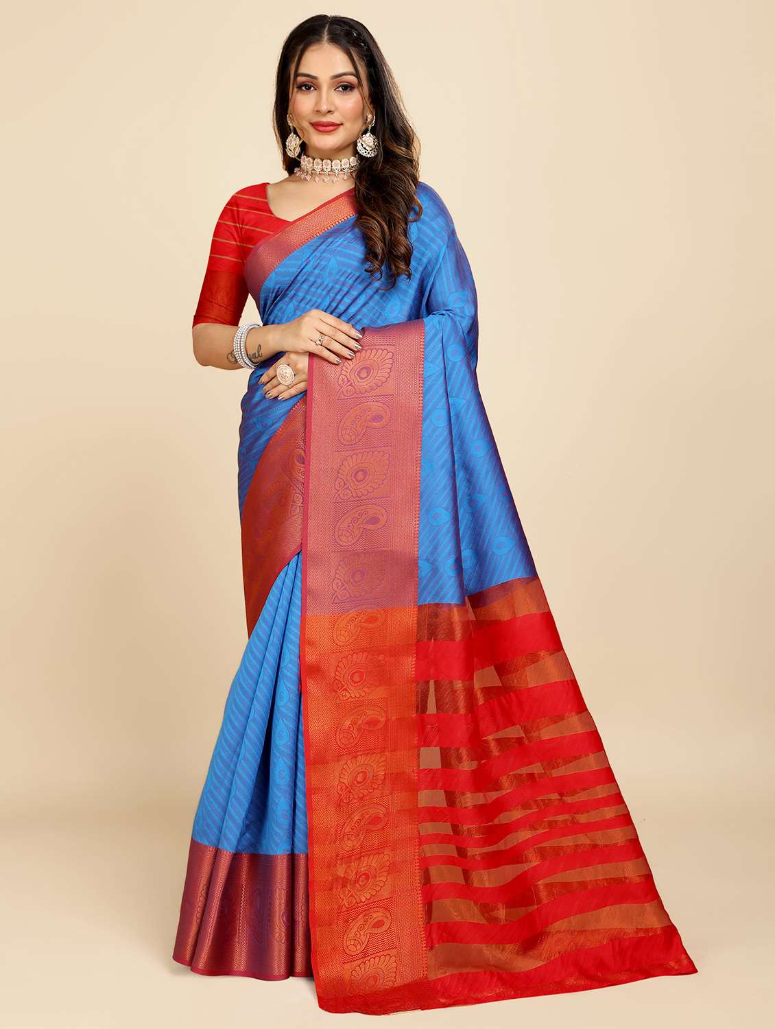 women self design banarasi saree