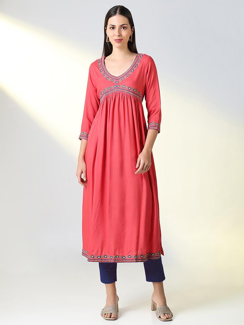 women three quarter sleeve a-line kurta - 21696956 - Zoom Image - 0