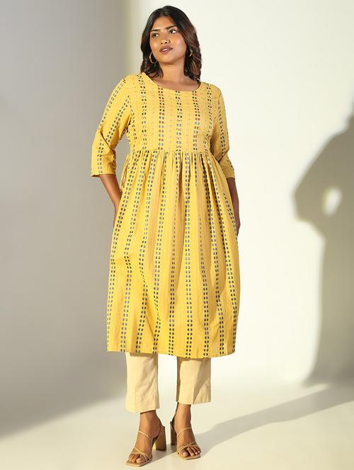 women three quarter sleeve a-line kurta - 21696959 - Standard Image - 0