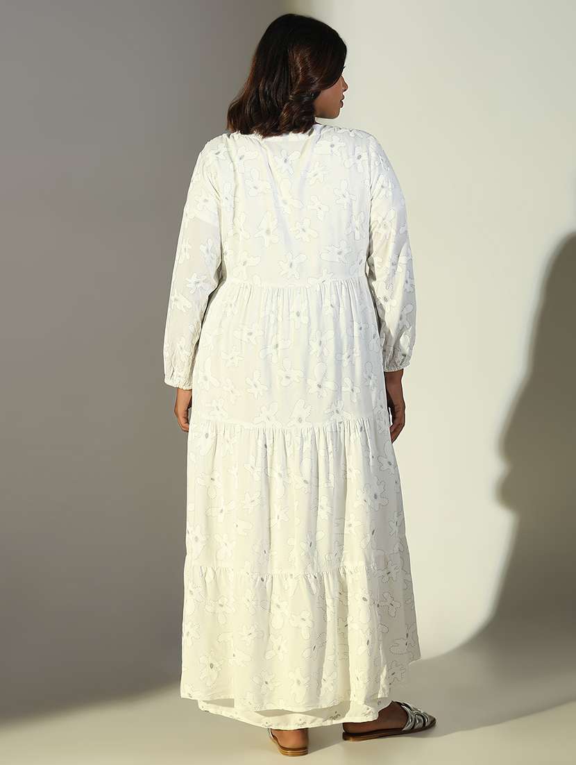 Women White Long Sleeve Anarkali Kurta