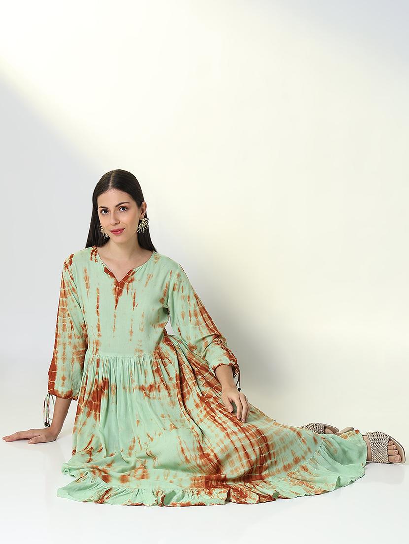women three quarter sleeve anarkali kurta - 21696978 - Standard Image - 3