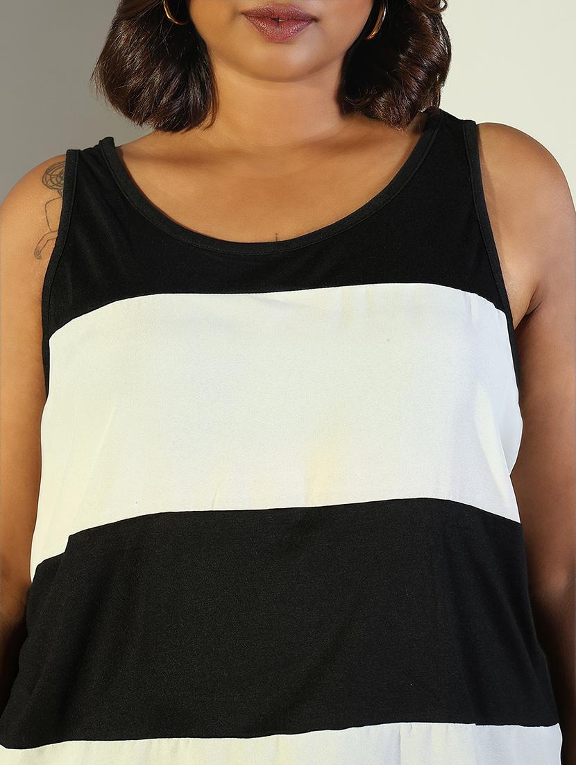 women black sleeveless tank top - 21697016 - Standard Image - 5