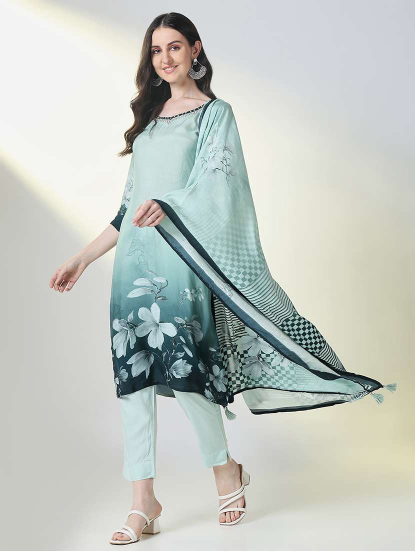 women three quarter sleeve kurta pant with dupatta set - 21697057 -  Standard Image - 3