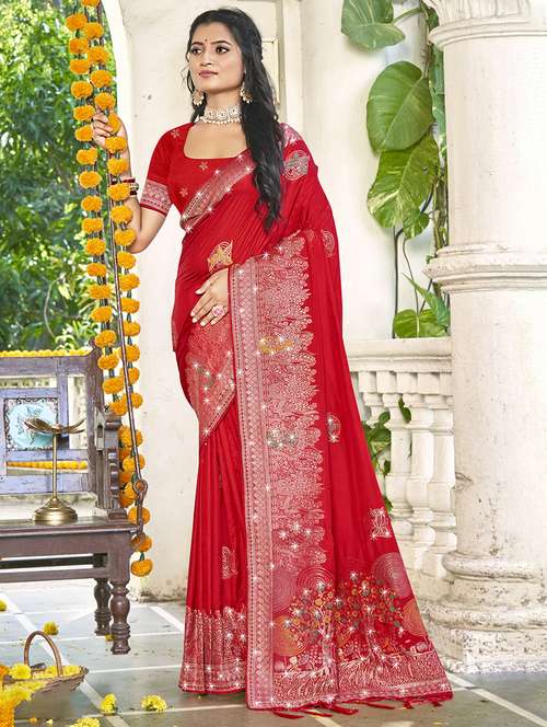 women self design banarasi saree with blouse - 21697832 -  Standard Image - 0