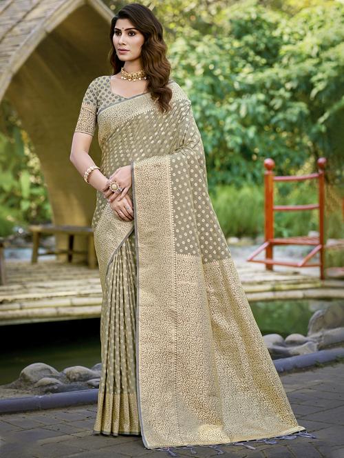 women self design banarasi saree with blouse - 21697873 - Standard Image - 0