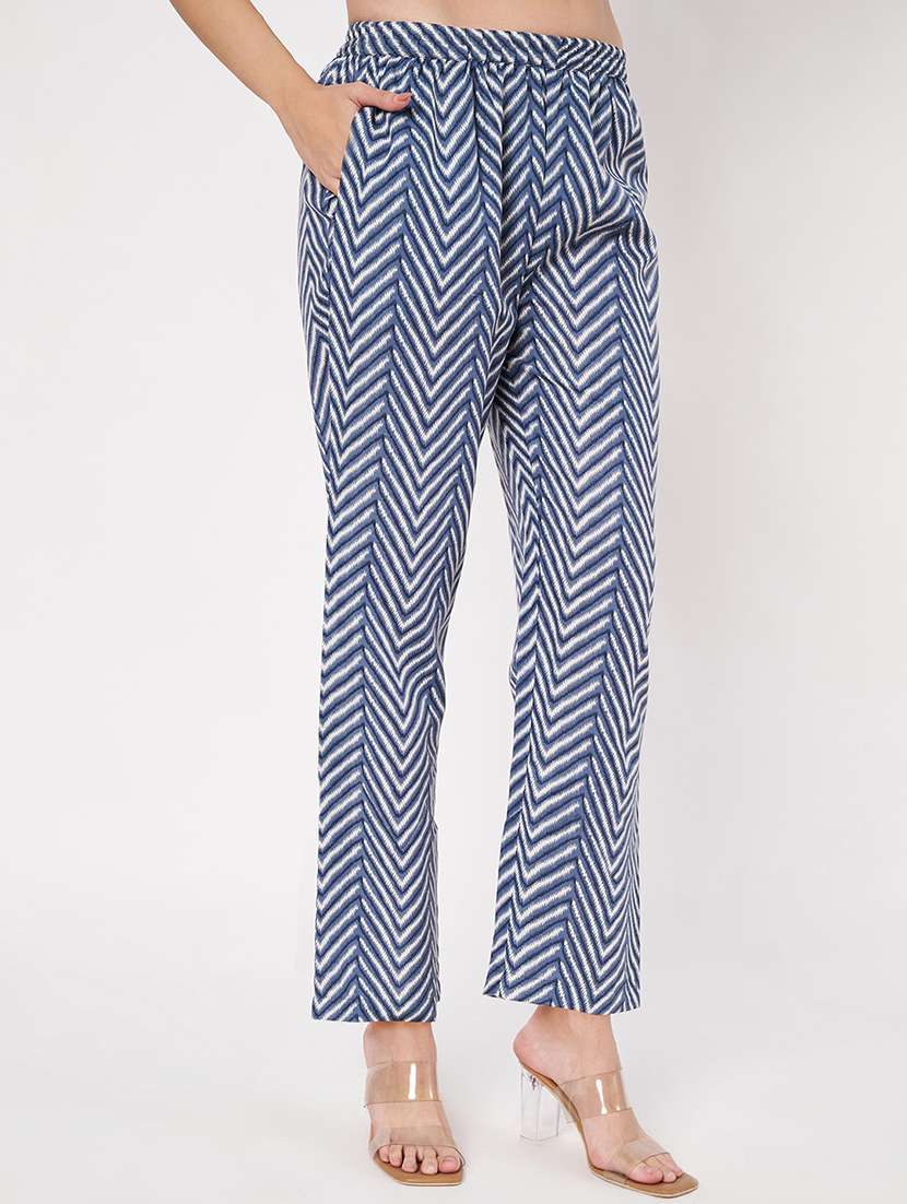 women floral printed notch neck co-ords set - 21697954 -  Standard Image - 3