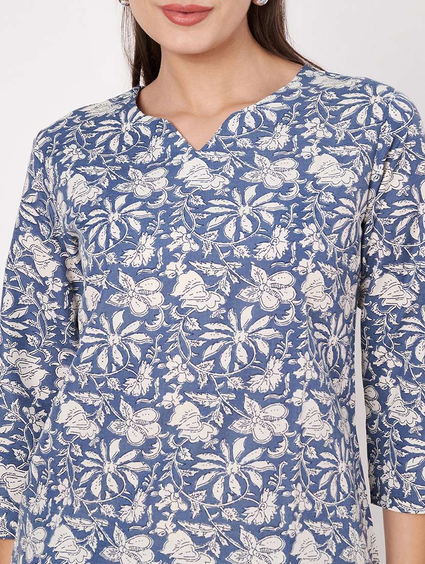 women floral printed notch neck co-ords set - 21697954 -  Standard Image - 5