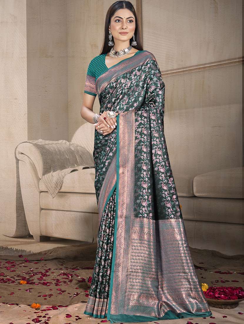 women self design banarasi saree with blouse - 21698237 - Zoom Image - 0