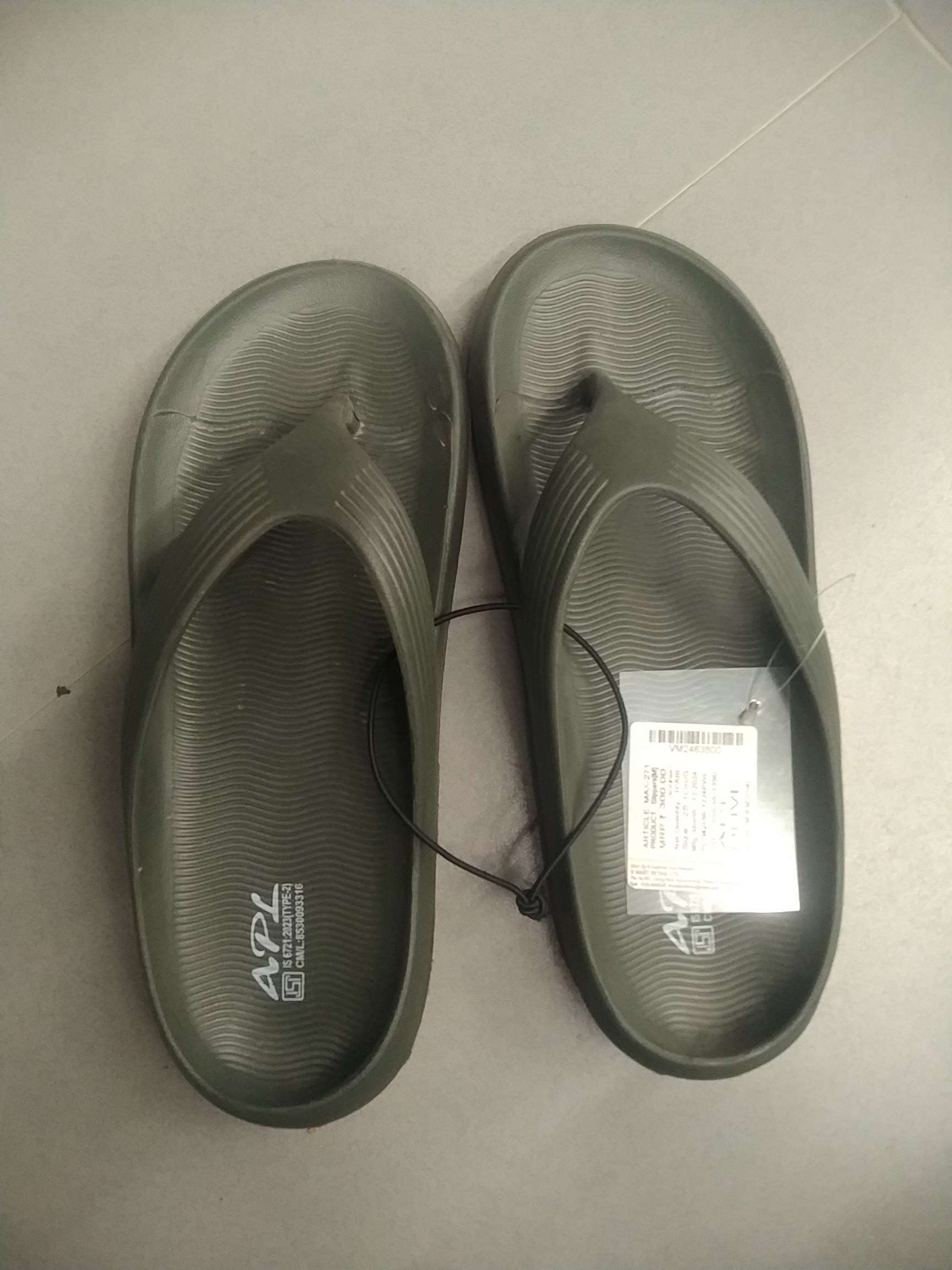 olive pvc slippers - 21700410 - Zoom Image - 0
