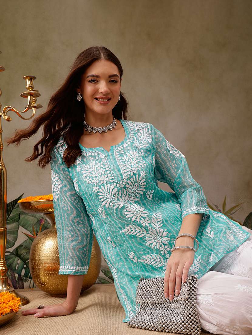 women notch neck chikankari work straight kurti - 21700574 - Standard Image - 5