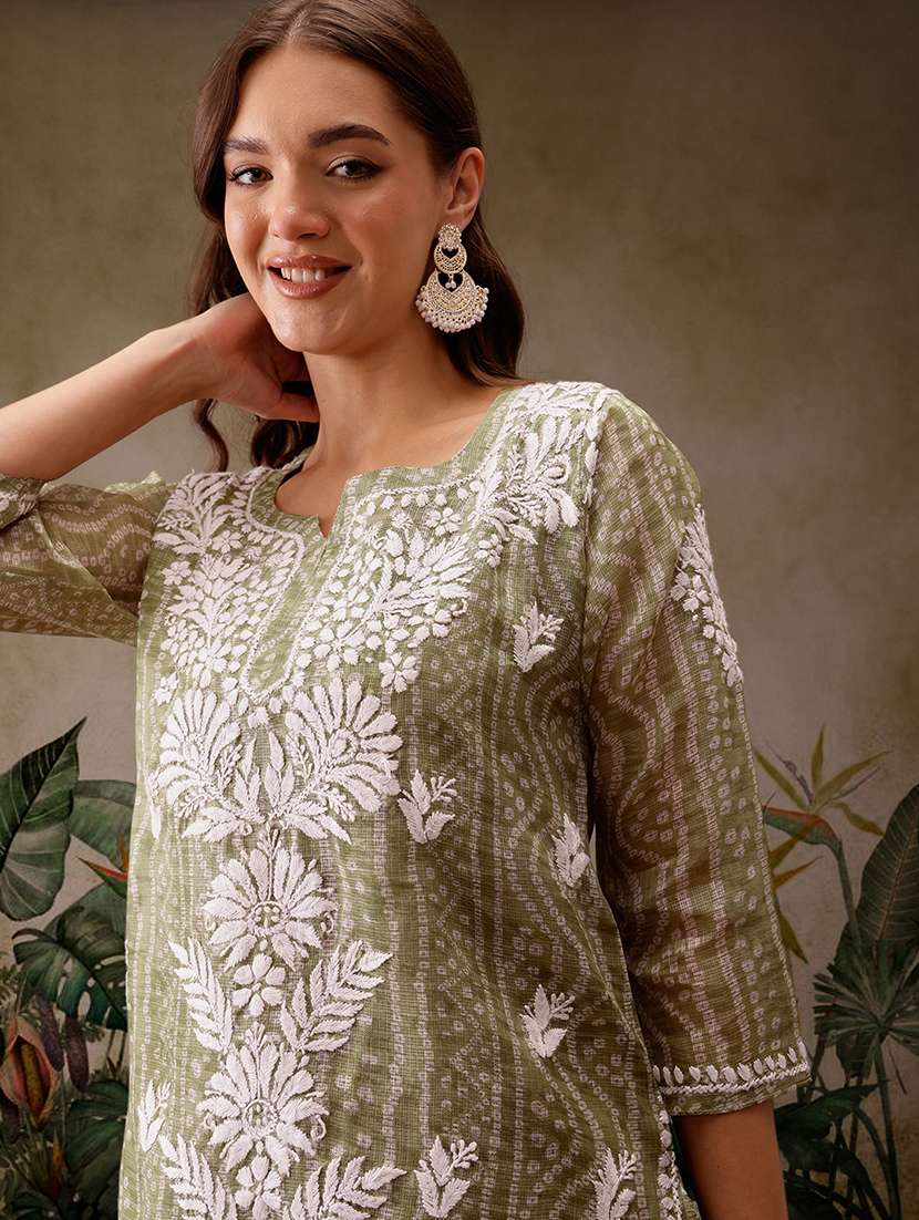 women notch neck chikankari work straight kurti - 21700578 -  Standard Image - 5