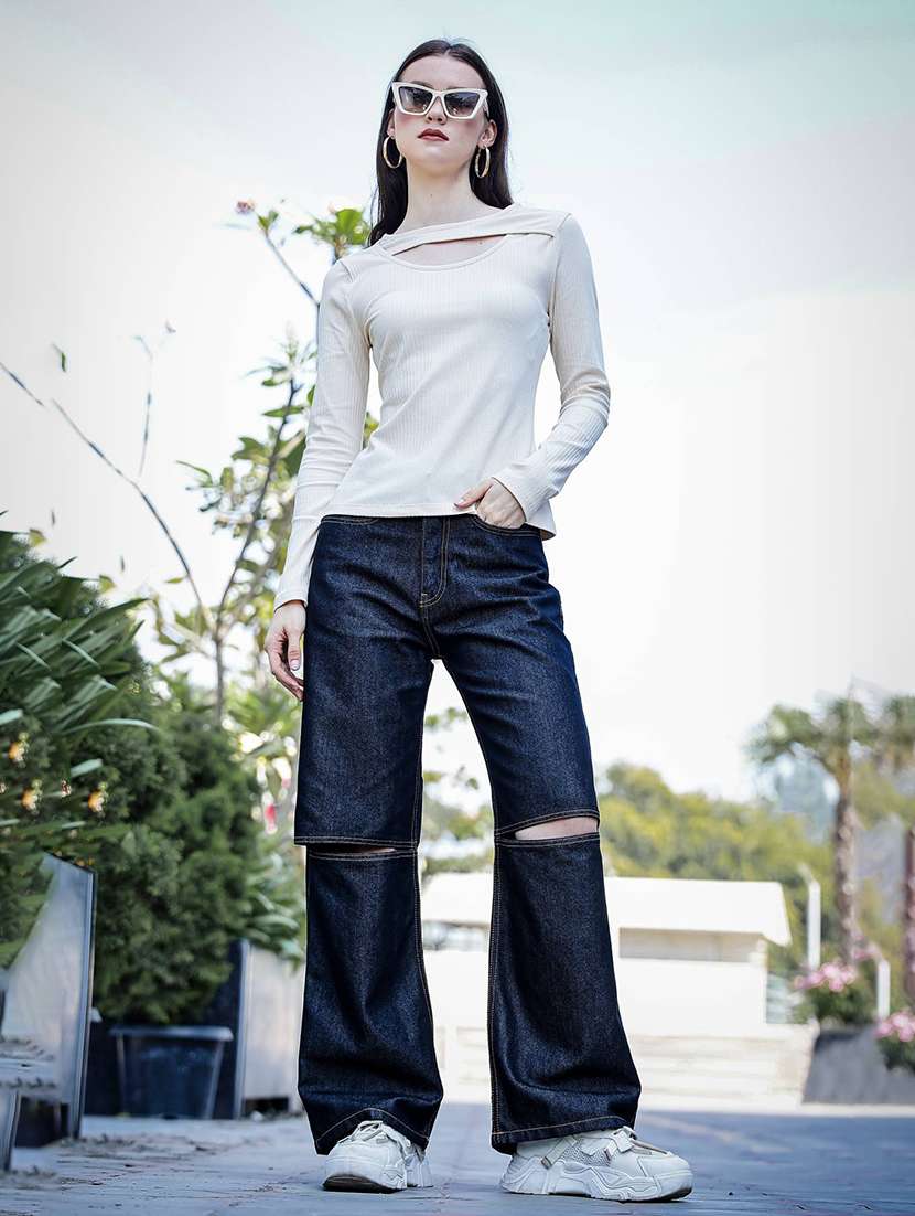 women solid cut out detailed long sleeves top - 21700590 -  Standard Image - 3