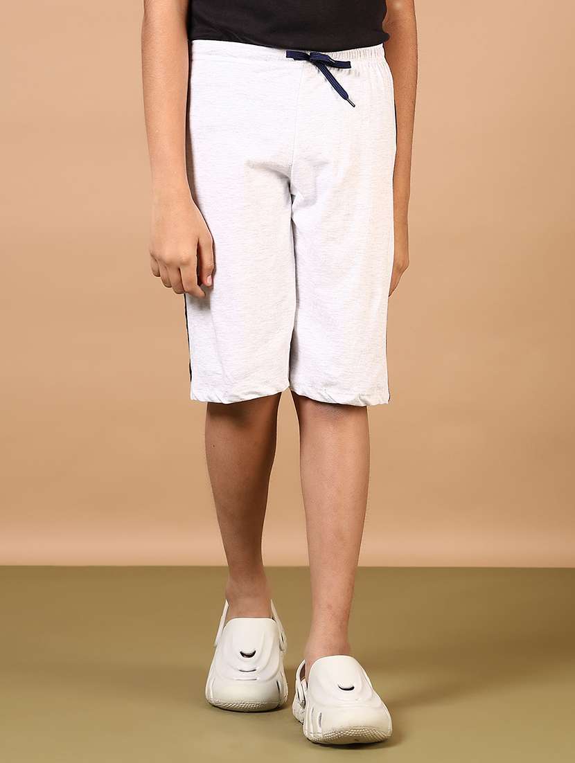 boys printed mid rise three fourth