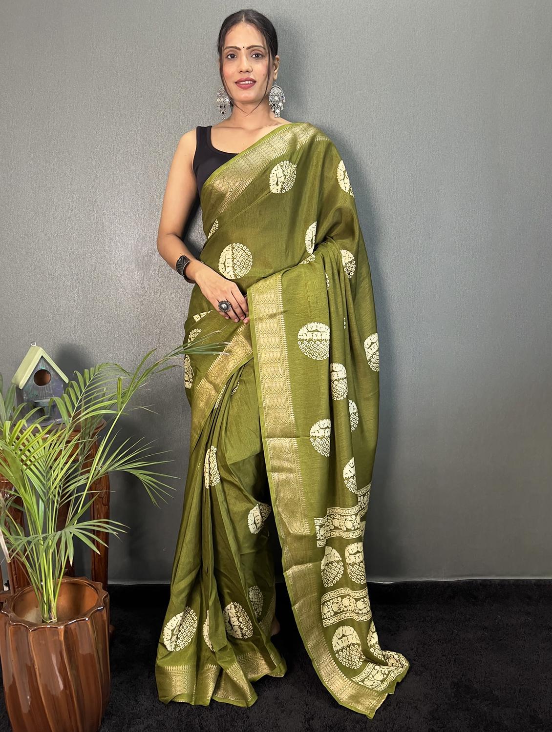 women block print zari bordered saree with blouse