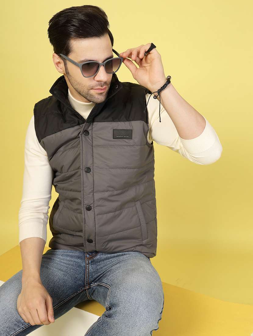 men color block sleeveless puffer jacket - 21703451 -  Standard Image - 3