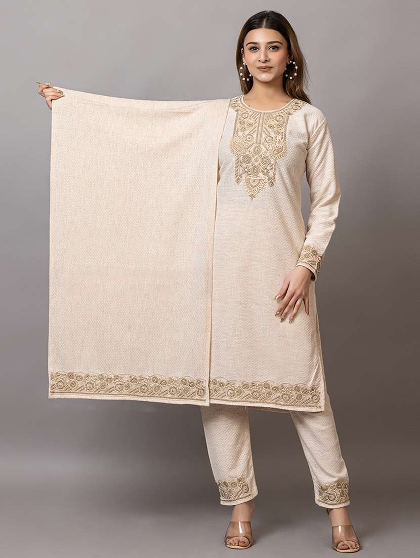 women embroidered round neck suit set - 21703799 -  Zoom Image - 0