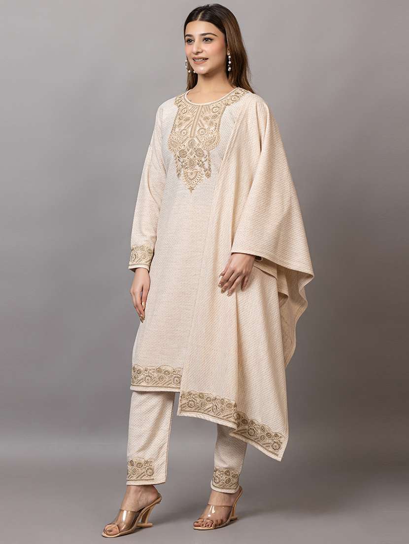 women embroidered round neck suit set - 21703799 -  Standard Image - 3