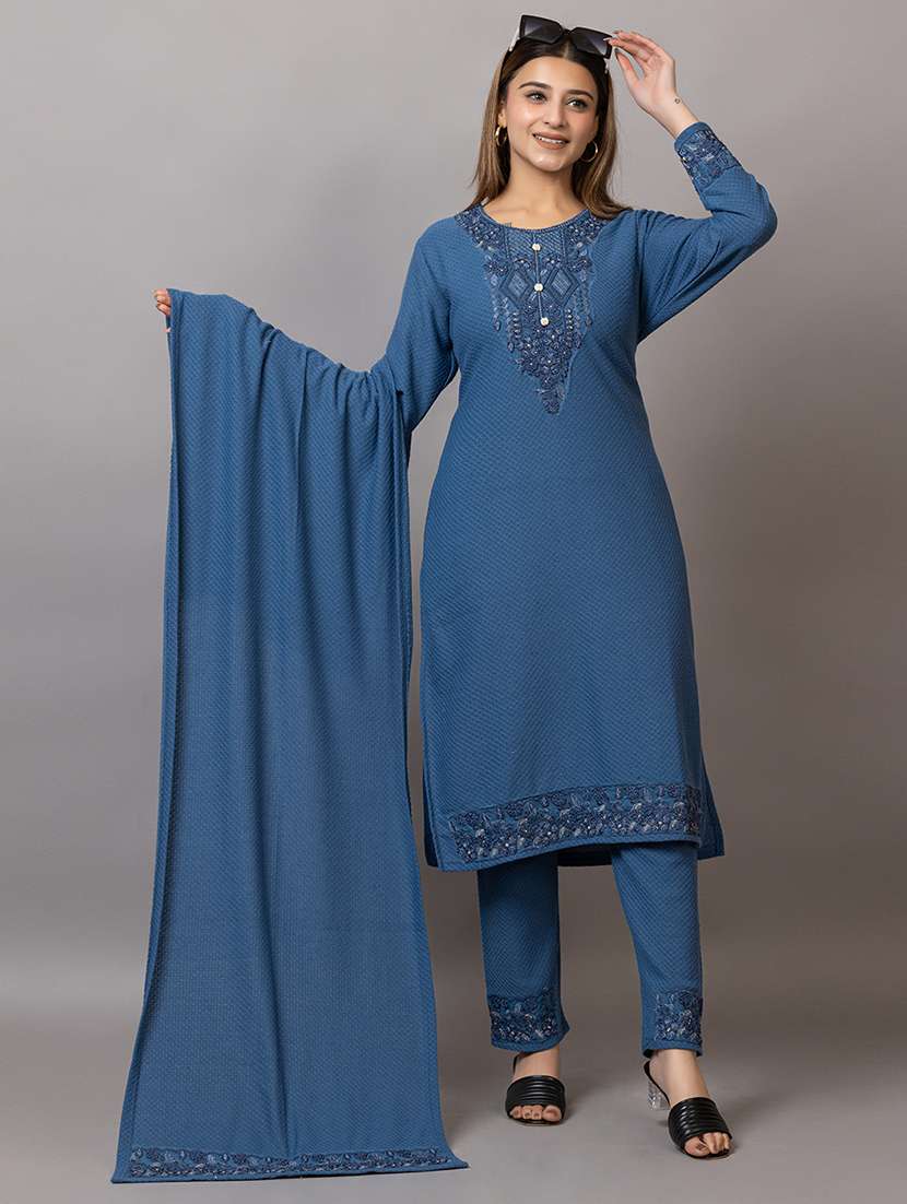 women embroidered round neck suit set - 21703801 -  Standard Image - 3