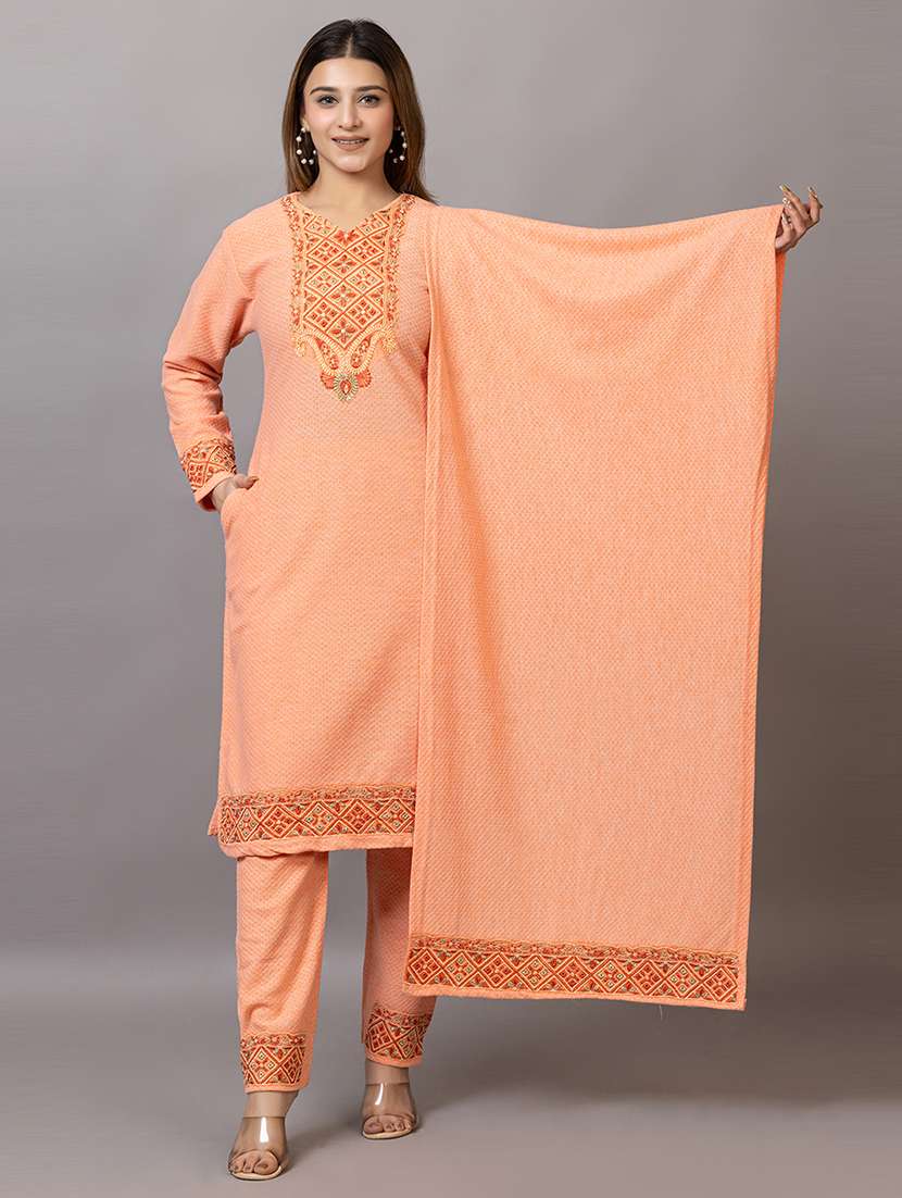 women embroidered v neck suit set