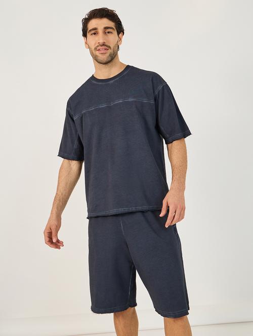 men solid t-shirt & shorts co-ord set - 21703937 -  Standard Image - 0