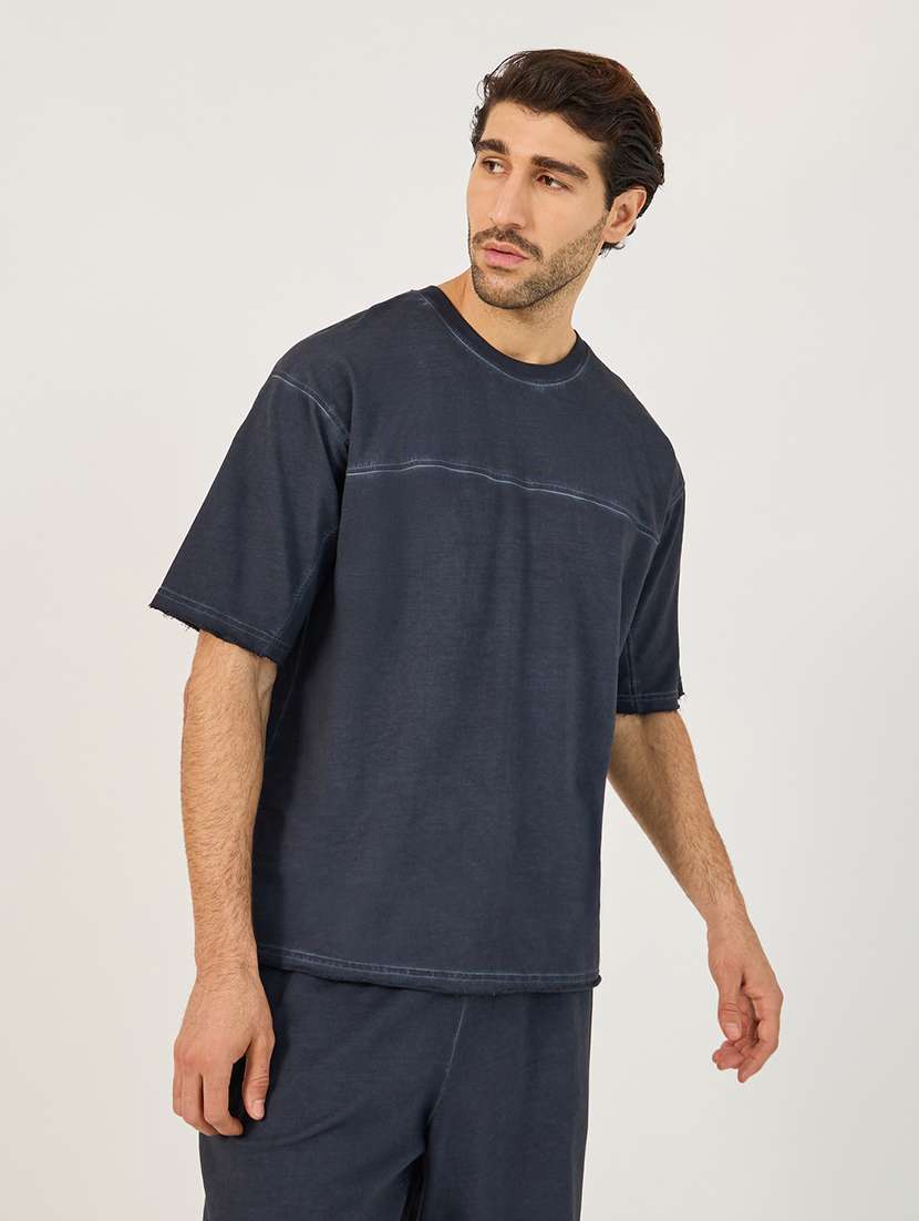 men solid t-shirt & shorts co-ord set - 21703937 - Standard Image - 3
