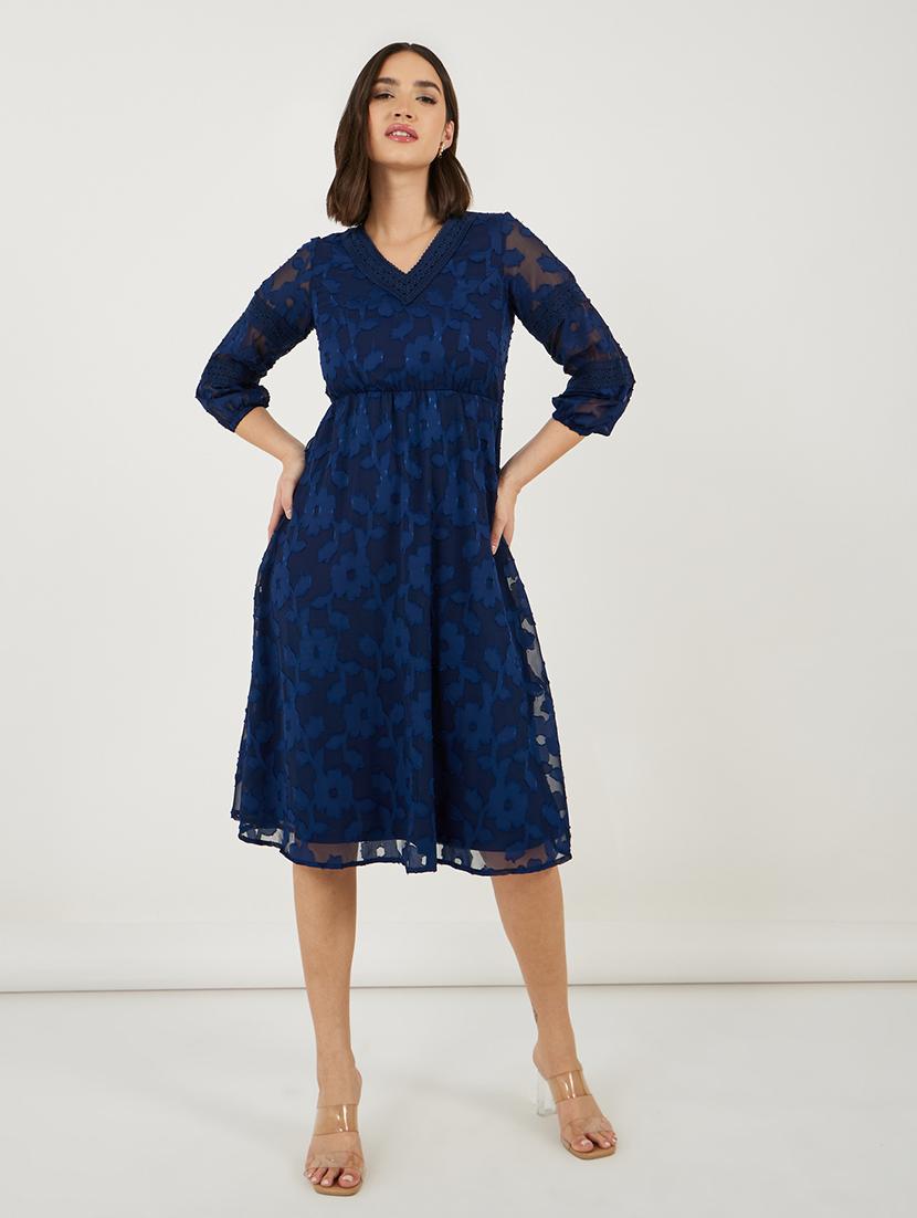 women lace detailed v neck a-line dress - 21703992 -  Zoom Image - 0