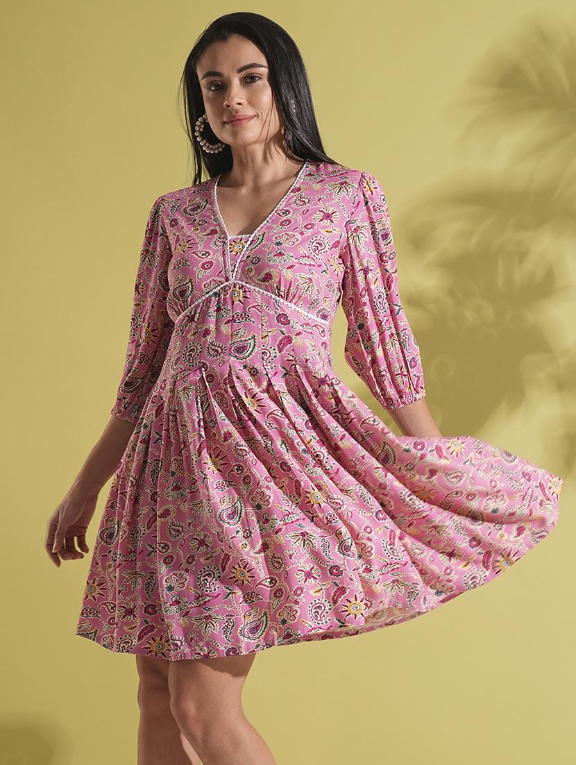 globus women pink v-neck puff sleeves paisley print lace insert pleated a-line fusion dress - 21704491 -  Zoom Image - 0
