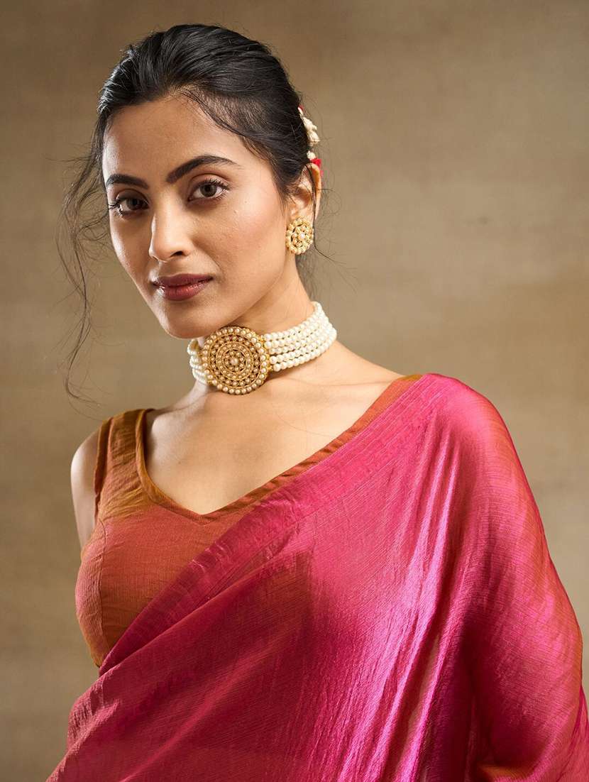 women pink solid saree with blouse - 21705573 -  Standard Image - 5